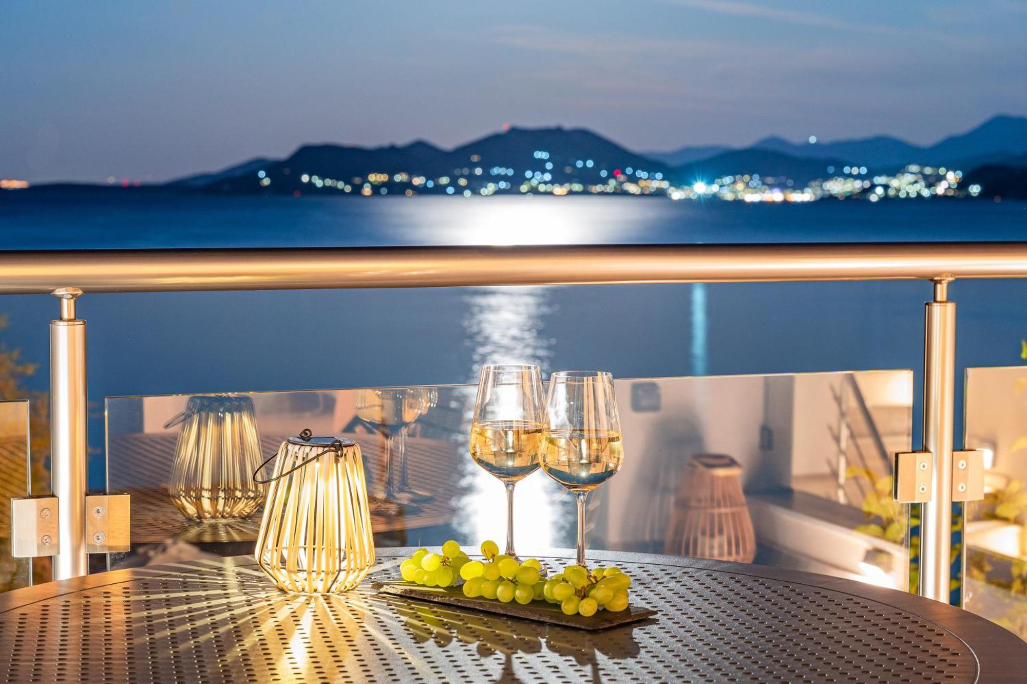 8Moons Boutique Apartments コッカリ エクステリア 写真